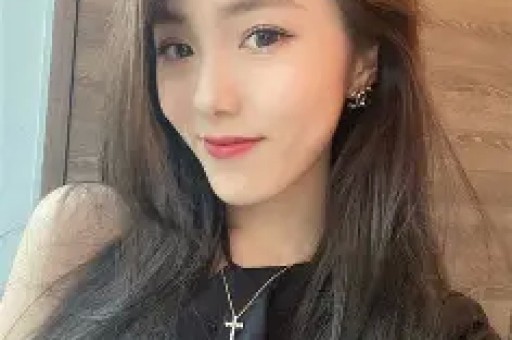 【庐小苑带您追剧】网红父母互撕夺子 法理情理如何裁判
